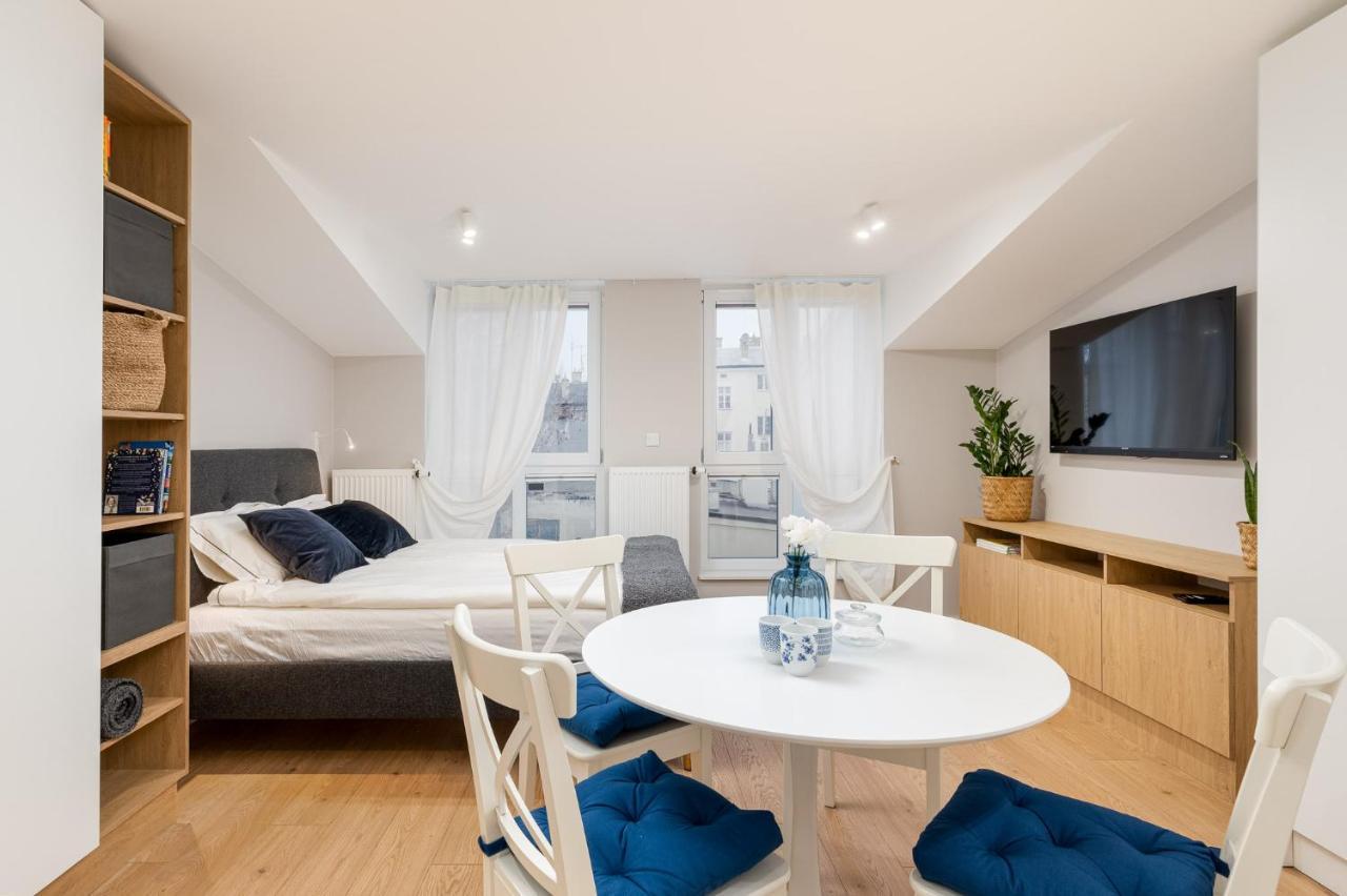 Czarnowiejska 21A By Homeprime Krasków Eksteriør bilde